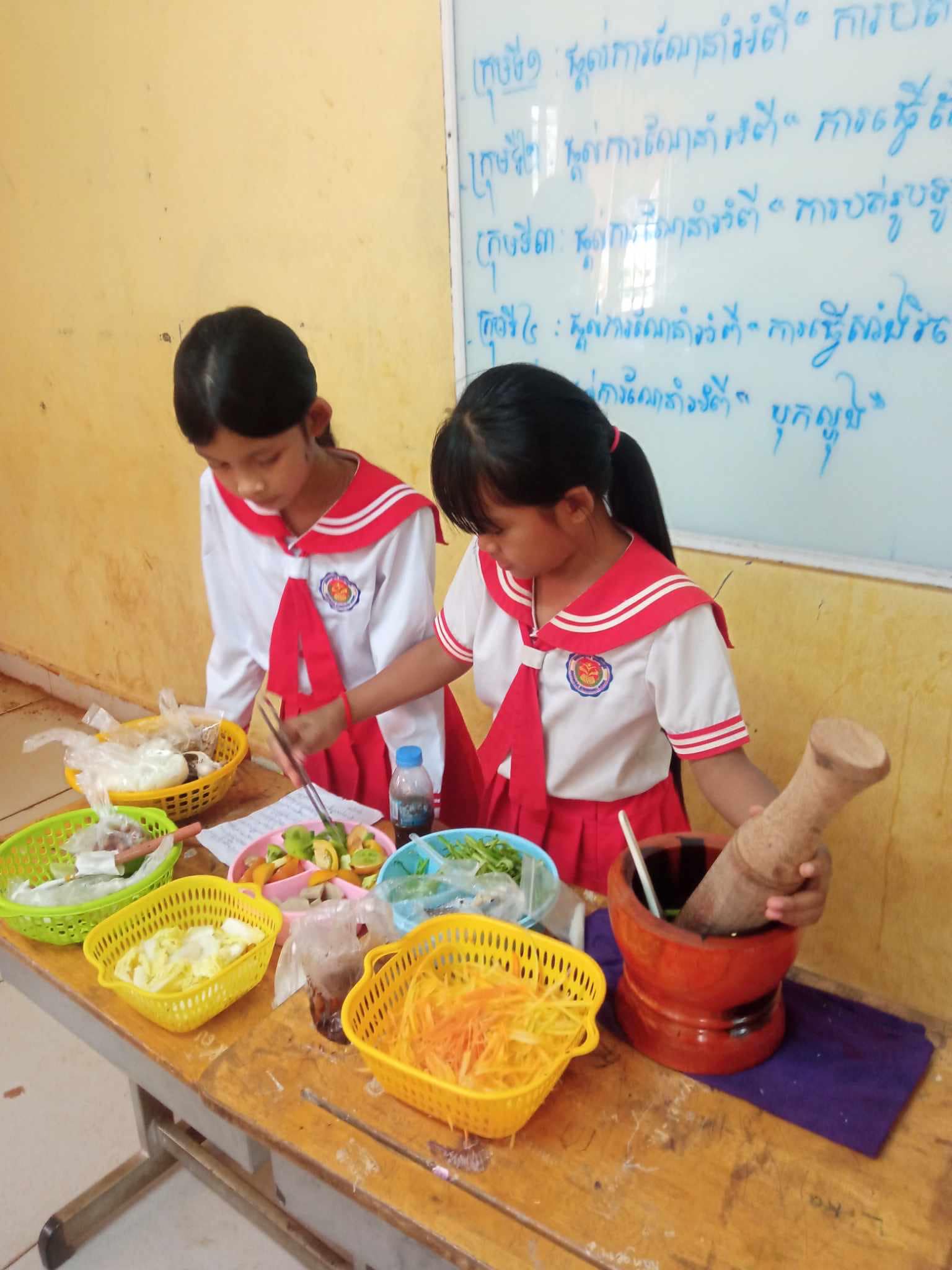 បំណិនជីវិត