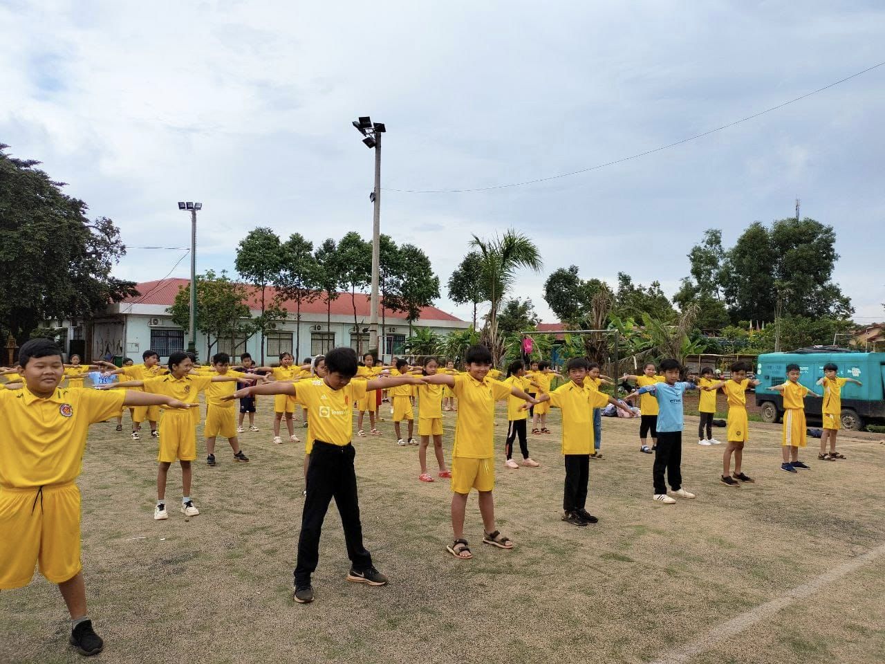 សកម្មភាពហាត់កីឡា